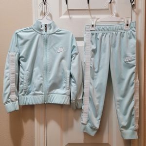 Girls Nike track suit